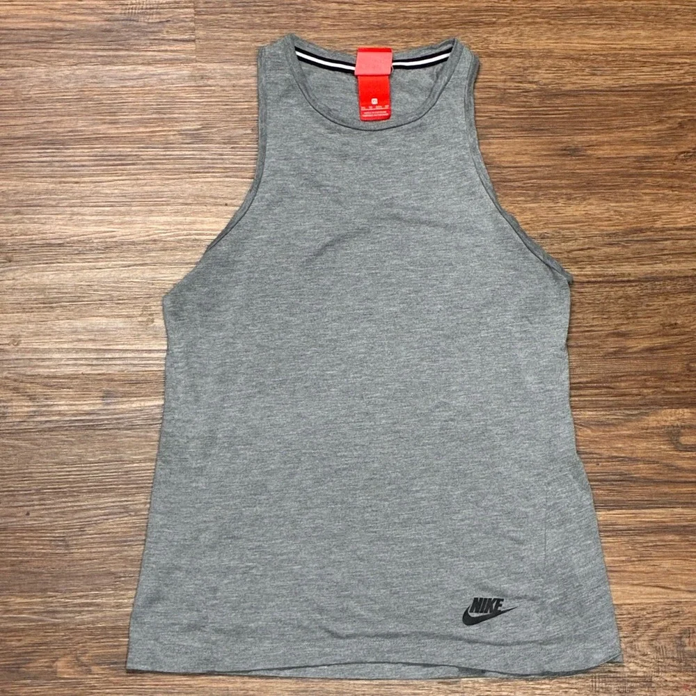 Nike Tank Top Womens XS Grey Excellent Racerback High Neck AQ9815-091